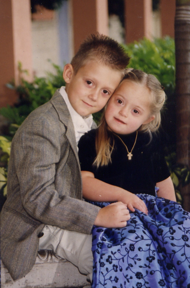 mark.n.mariah.dec.2002.at6n4yrs.old.jpg